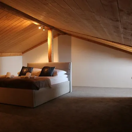 I U Klimka Apartment